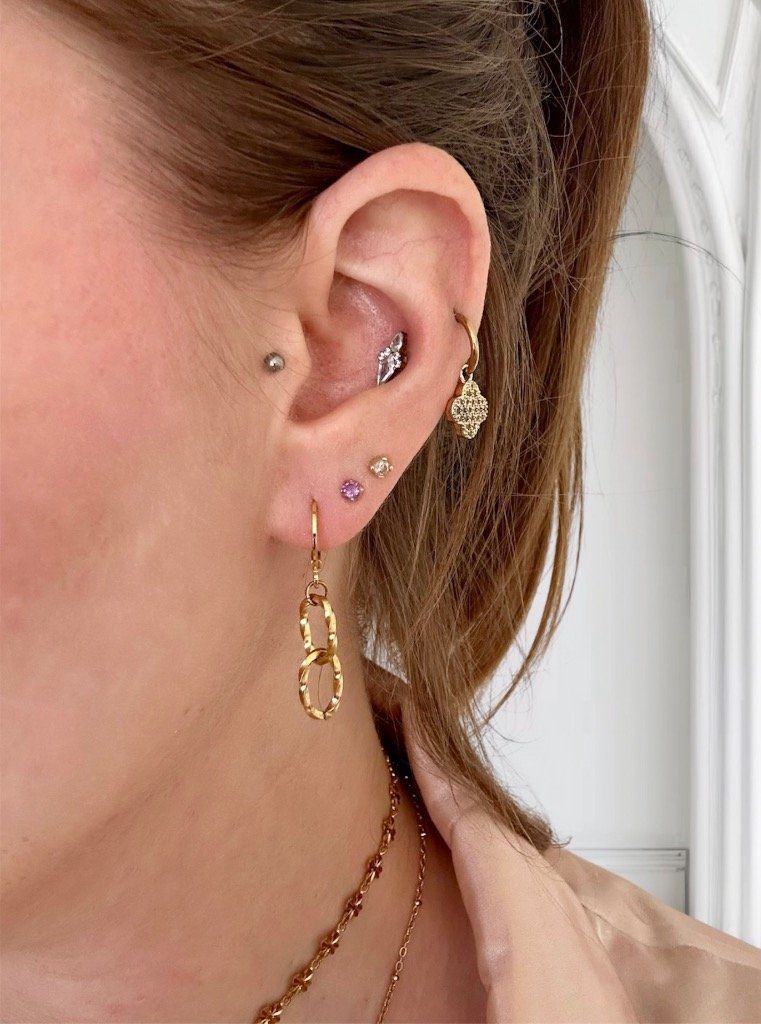 boucles_d-oreilles_dormeuses_chaine_grosse_maille.jpg