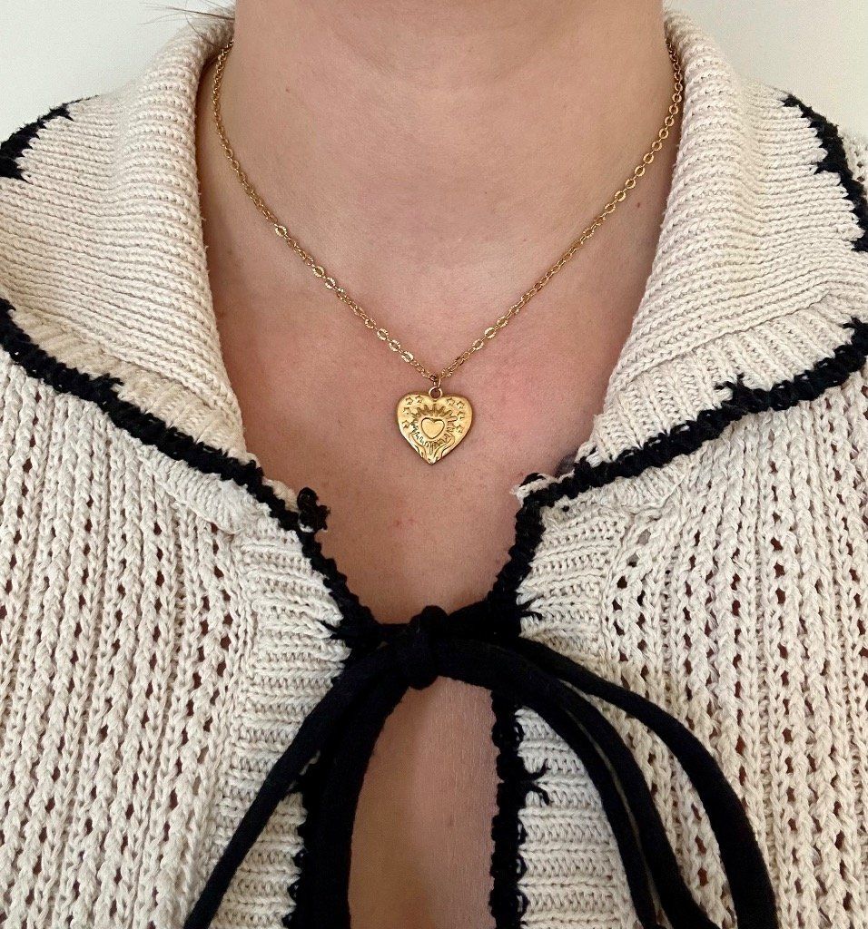 collier_coeur_en_acier_inxodyable.jpg