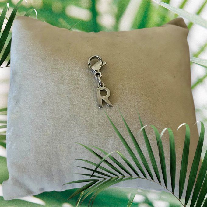 Charm lettre fine