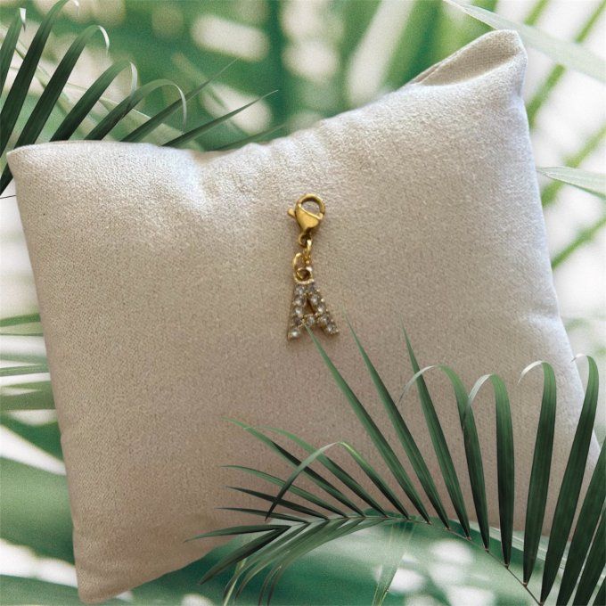 Charm lettre strass